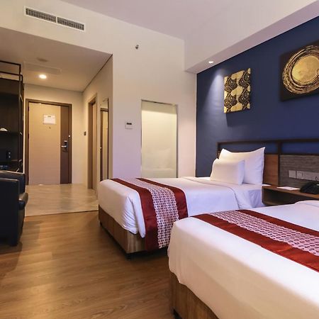 Parkside Gayo Petro Hotel Takengon Екстериор снимка