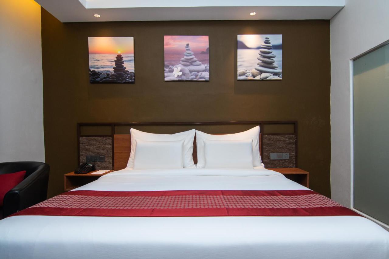Parkside Gayo Petro Hotel Takengon Екстериор снимка