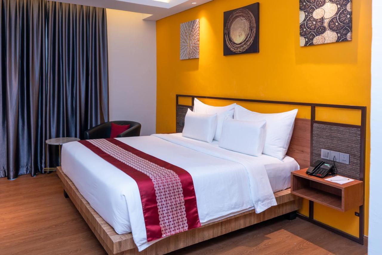 Parkside Gayo Petro Hotel Takengon Екстериор снимка