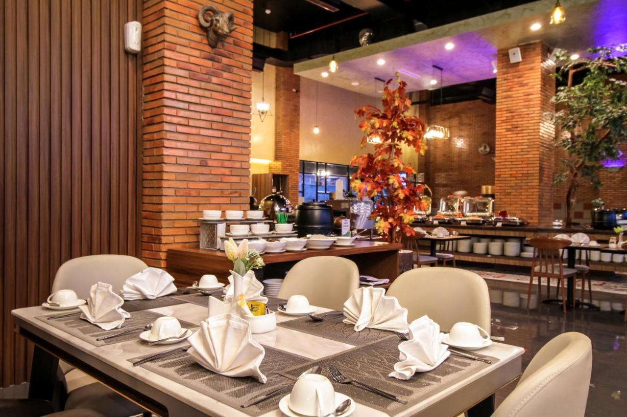 Parkside Gayo Petro Hotel Takengon Екстериор снимка